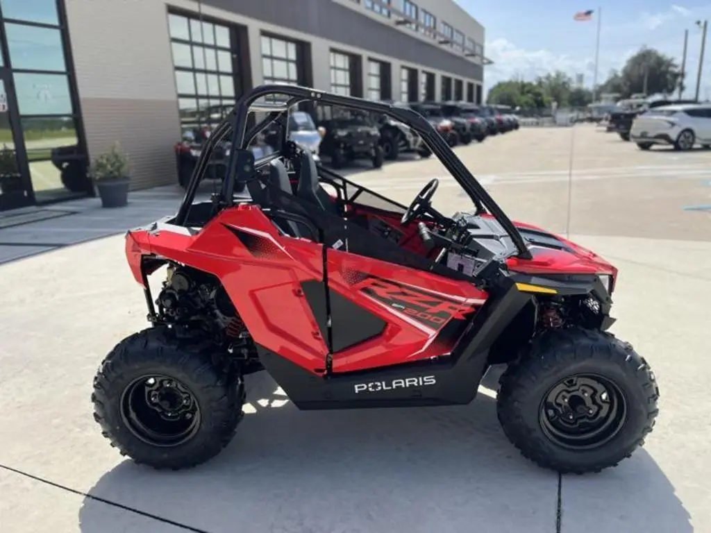 2025 Polaris® RZR 200 EFI - Photo 9