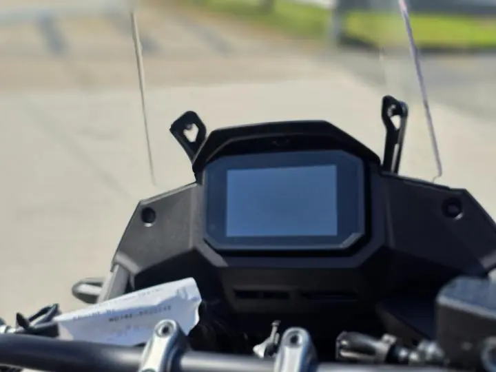 2025 Honda® Transalp - Photo 17
