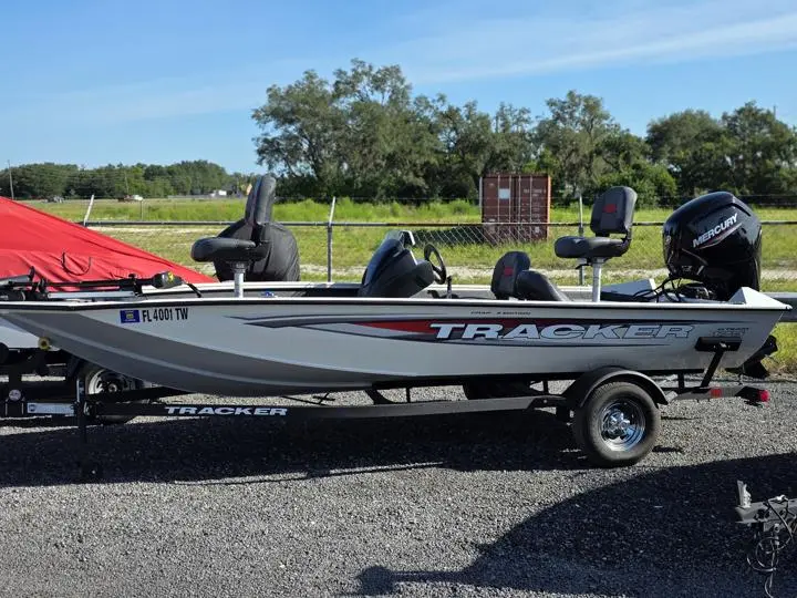 2025 Tracker® Boats Pro Team 175 - Photo 3